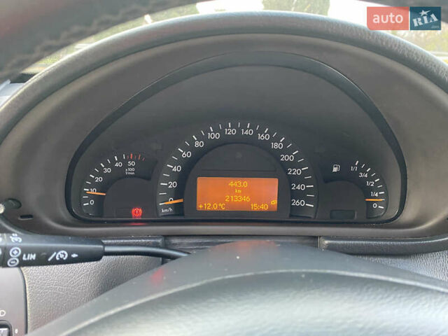 Фіолетовий Мерседес Ц-Клас, об'ємом двигуна 2.15 л та пробігом 213 тис. км за 5100 $, фото 15 на Automoto.ua