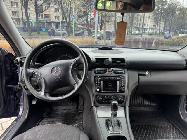 Фиолетовый Мерседес Ц-Класс, объемом двигателя 2.7 л и пробегом 290 тыс. км за 4600 $, фото 18 на Automoto.ua