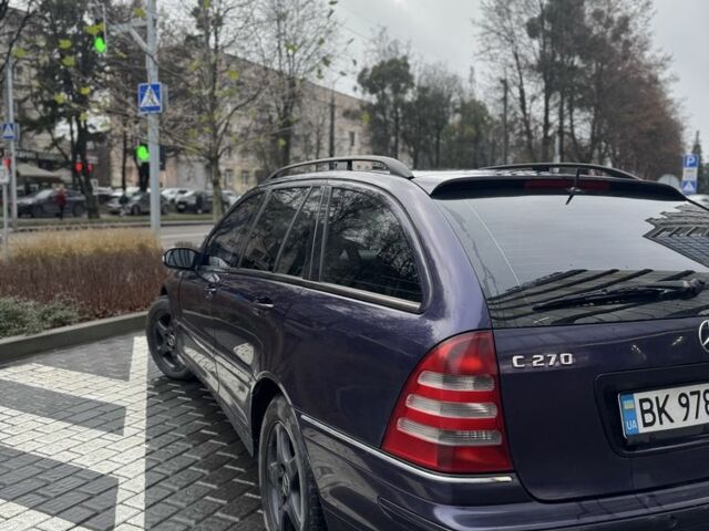 Фиолетовый Мерседес Ц-Класс, объемом двигателя 2.7 л и пробегом 290 тыс. км за 4600 $, фото 10 на Automoto.ua