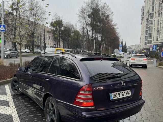 Фиолетовый Мерседес Ц-Класс, объемом двигателя 2.7 л и пробегом 290 тыс. км за 4600 $, фото 14 на Automoto.ua