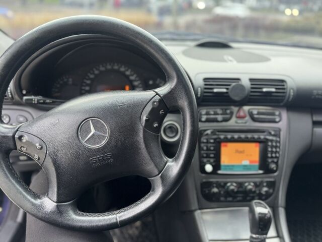 Фиолетовый Мерседес Ц-Класс, объемом двигателя 2.7 л и пробегом 290 тыс. км за 4600 $, фото 21 на Automoto.ua