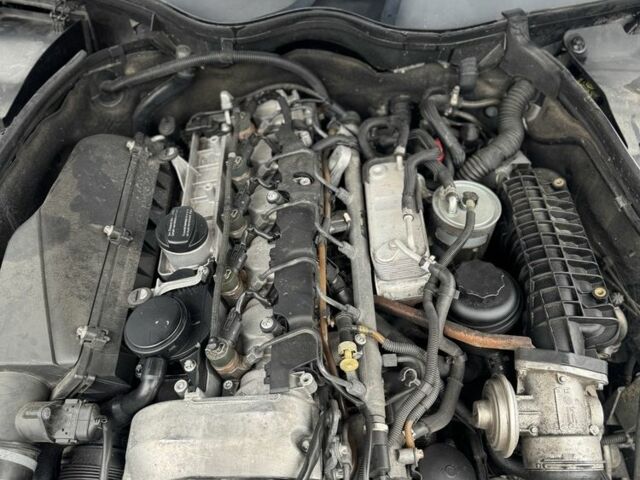 Фиолетовый Мерседес Ц-Класс, объемом двигателя 2.7 л и пробегом 290 тыс. км за 4600 $, фото 23 на Automoto.ua