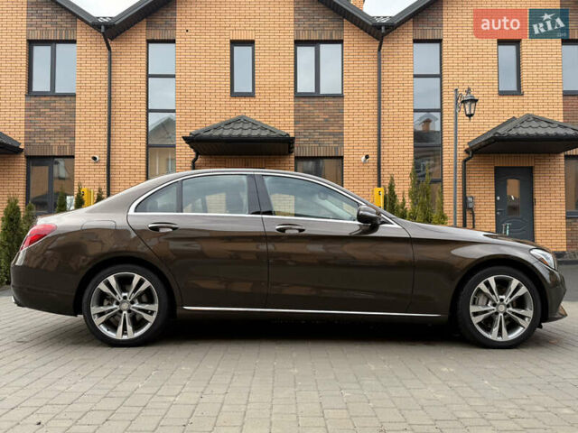 Коричневый Мерседес Ц-Класс, объемом двигателя 1.99 л и пробегом 165 тыс. км за 25700 $, фото 14 на Automoto.ua