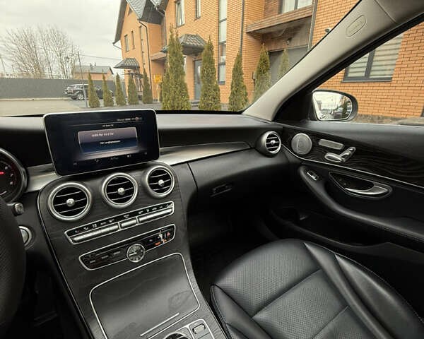 Коричневый Мерседес Ц-Класс, объемом двигателя 1.99 л и пробегом 165 тыс. км за 25700 $, фото 39 на Automoto.ua