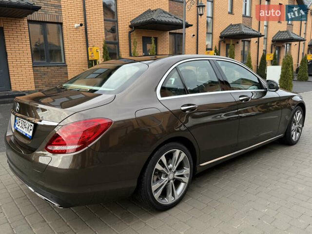 Коричневый Мерседес Ц-Класс, объемом двигателя 1.99 л и пробегом 165 тыс. км за 25700 $, фото 13 на Automoto.ua