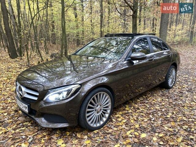 Коричневий Мерседес Ц-Клас, об'ємом двигуна 2.2 л та пробігом 180 тис. км за 27300 $, фото 19 на Automoto.ua
