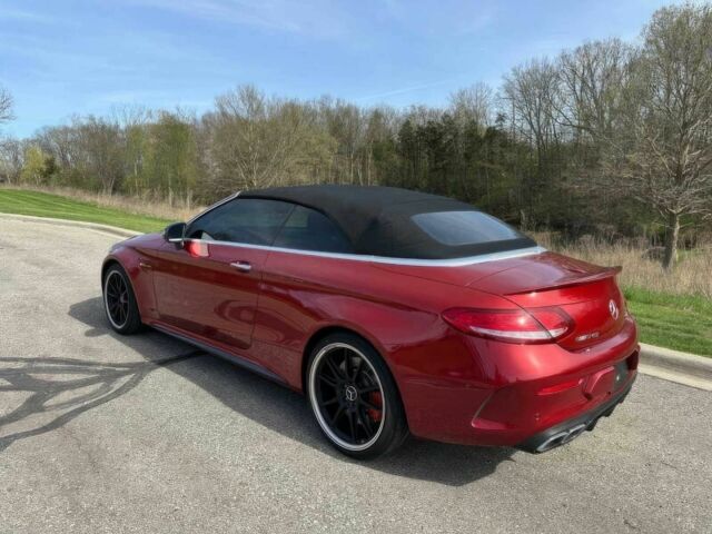 Красный Мерседес Ц-Класс, объемом двигателя 4 л и пробегом 40 тыс. км за 11000 $, фото 4 на Automoto.ua