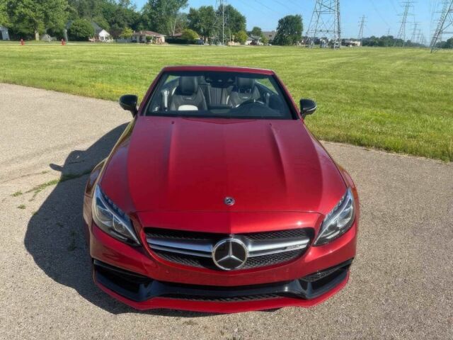 Красный Мерседес Ц-Класс, объемом двигателя 4 л и пробегом 40 тыс. км за 11000 $, фото 1 на Automoto.ua