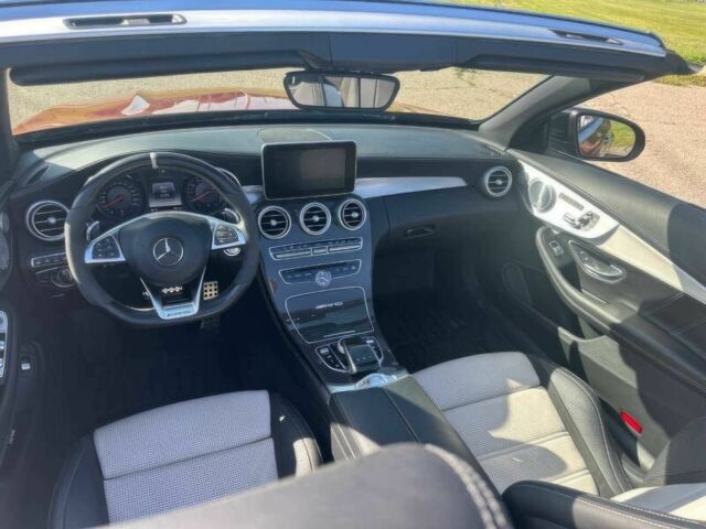 Красный Мерседес Ц-Класс, объемом двигателя 4 л и пробегом 40 тыс. км за 11000 $, фото 6 на Automoto.ua