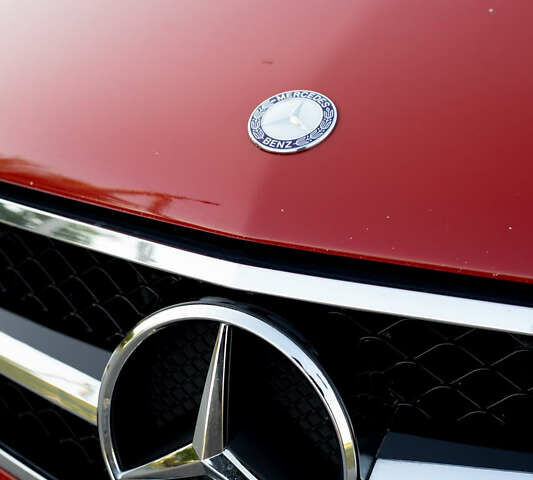 Красный Мерседес Ц-Класс, объемом двигателя 1.8 л и пробегом 257 тыс. км за 11500 $, фото 25 на Automoto.ua