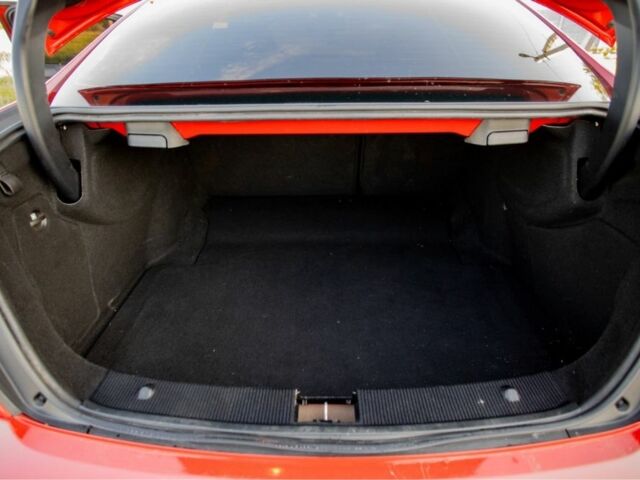 Червоний Мерседес Ц-Клас, об'ємом двигуна 1.8 л та пробігом 256 тис. км за 11500 $, фото 15 на Automoto.ua