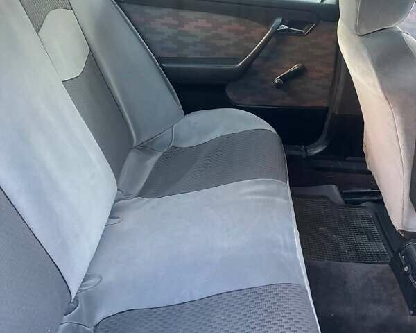 Червоний Мерседес Ц-Клас, об'ємом двигуна 2 л та пробігом 340 тис. км за 3000 $, фото 12 на Automoto.ua