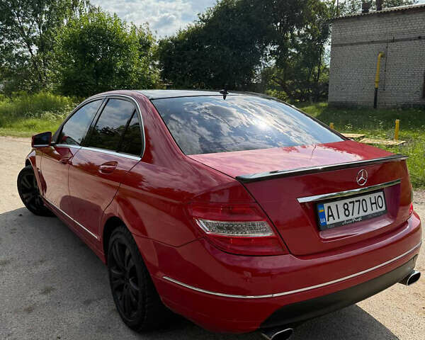 Червоний Мерседес Ц-Клас, об'ємом двигуна 2.5 л та пробігом 299 тис. км за 8999 $, фото 3 на Automoto.ua
