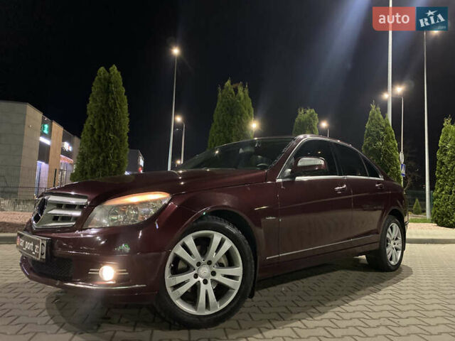 Червоний Мерседес Ц-Клас, об'ємом двигуна 1.8 л та пробігом 193 тис. км за 6999 $, фото 15 на Automoto.ua