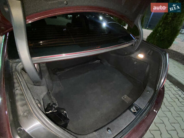 Червоний Мерседес Ц-Клас, об'ємом двигуна 1.8 л та пробігом 193 тис. км за 6999 $, фото 22 на Automoto.ua