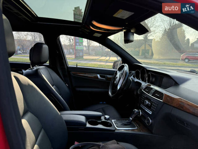 Червоний Мерседес Ц-Клас, об'ємом двигуна 1.8 л та пробігом 239 тис. км за 10700 $, фото 10 на Automoto.ua