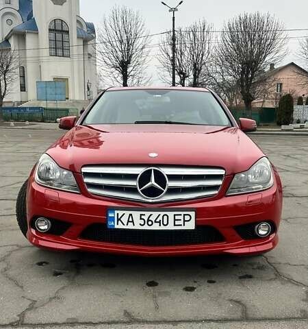 Мерседес Ц-Клас 2013 у Обухове на Automoto.ua Червоний Мерседес Ц-Клас, об'ємом двигуна 1.8 л та пробігом 210 тис. км за 10800 $, фото 16 на Automoto.ua