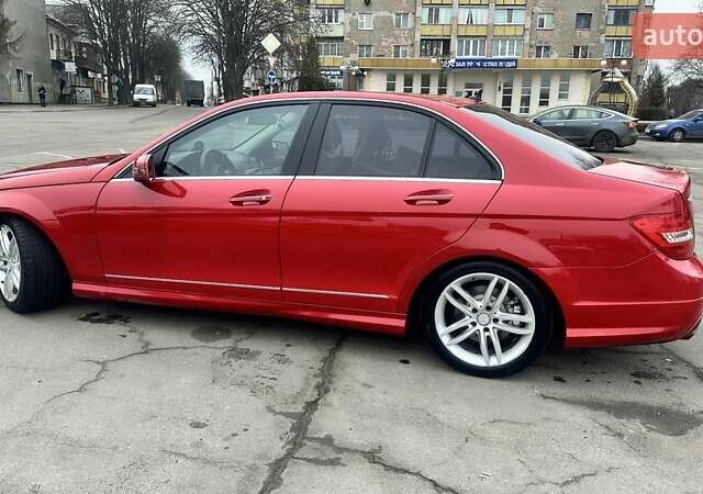 Мерседес Ц-Клас 2013 у Обухове на Automoto.ua Червоний Мерседес Ц-Клас, об'ємом двигуна 1.8 л та пробігом 210 тис. км за 10800 $, фото 20 на Automoto.ua