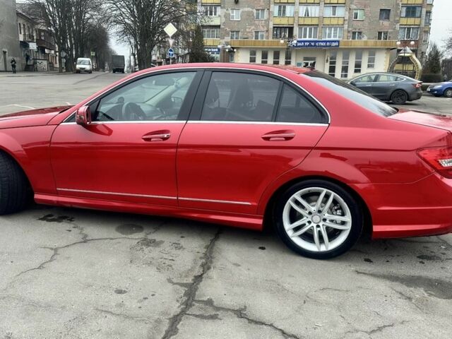 Мерседес Ц-Класс 2013 в Обухове на Automoto.ua Красный Мерседес Ц-Класс, объемом двигателя 1.8 л и пробегом 210 тыс. км за 10800 $, фото 21 на Automoto.ua