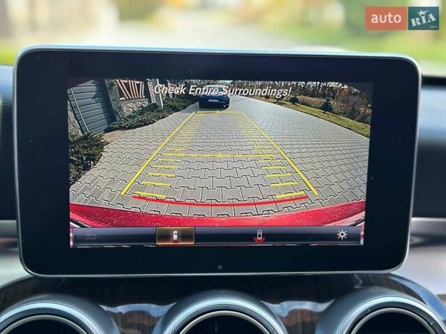 Красный Мерседес Ц-Класс, объемом двигателя 2 л и пробегом 182 тыс. км за 15200 $, фото 21 на Automoto.ua