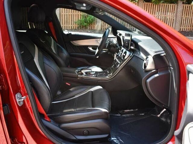 Червоний Мерседес Ц-Клас, об'ємом двигуна 4 л та пробігом 56 тис. км за 14200 $, фото 7 на Automoto.ua