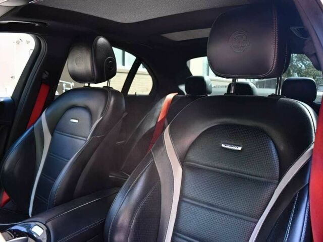 Червоний Мерседес Ц-Клас, об'ємом двигуна 4 л та пробігом 56 тис. км за 14200 $, фото 11 на Automoto.ua