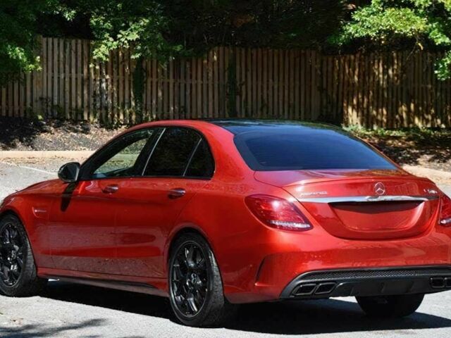 Червоний Мерседес Ц-Клас, об'ємом двигуна 4 л та пробігом 56 тис. км за 14200 $, фото 5 на Automoto.ua