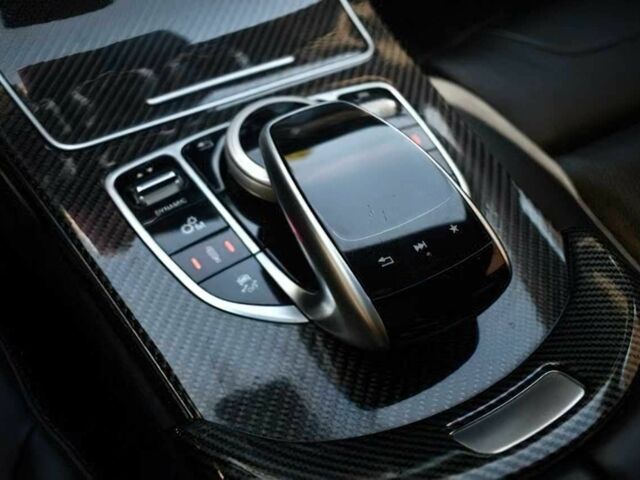 Червоний Мерседес Ц-Клас, об'ємом двигуна 4 л та пробігом 56 тис. км за 14200 $, фото 9 на Automoto.ua