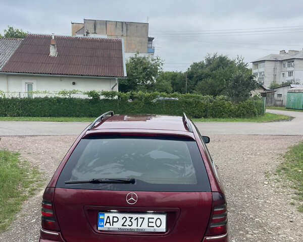 Червоний Мерседес Ц-Клас, об'ємом двигуна 2.15 л та пробігом 400 тис. км за 3999 $, фото 3 на Automoto.ua