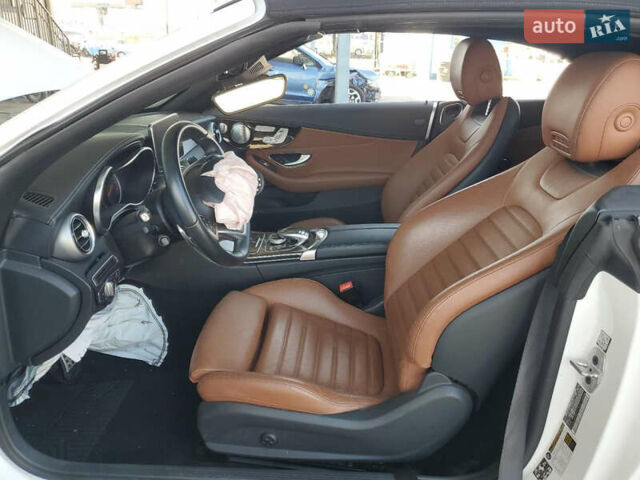 Мерседес Ц-Клас, об'ємом двигуна 3 л та пробігом 104 тис. км за 18500 $, фото 6 на Automoto.ua