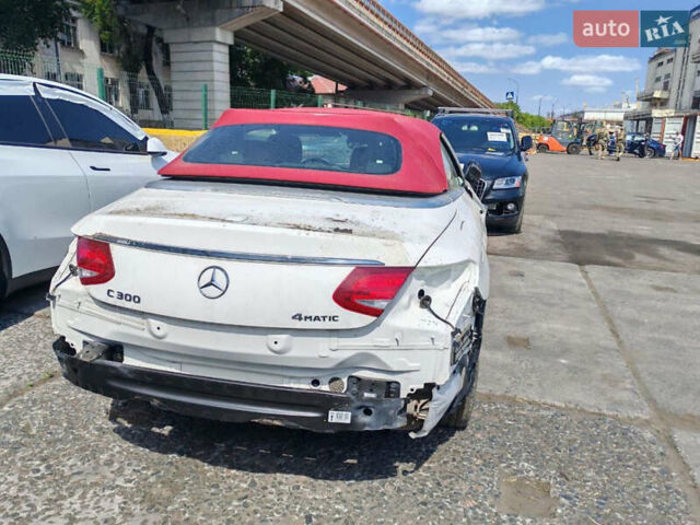 Мерседес Ц-Клас, об'ємом двигуна 2 л та пробігом 88 тис. км за 14300 $, фото 2 на Automoto.ua