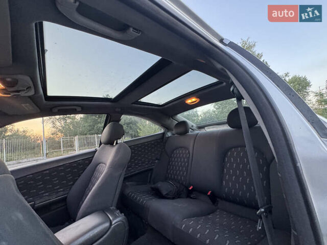 Мерседес Ц-Класс, объемом двигателя 2.2 л и пробегом 300 тыс. км за 3499 $, фото 8 на Automoto.ua