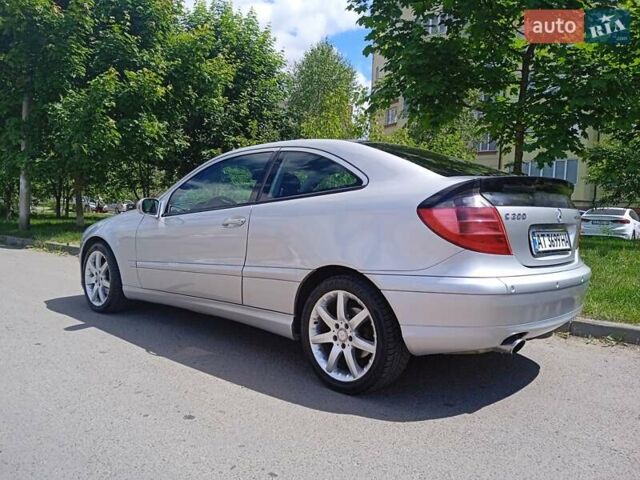 Мерседес Ц-Класс, объемом двигателя 1.8 л и пробегом 226 тыс. км за 4600 $, фото 15 на Automoto.ua