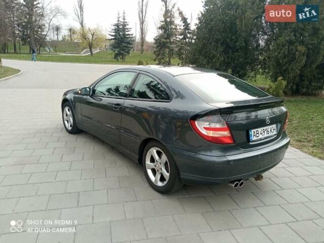 Мерседес Ц-Класс, объемом двигателя 1.8 л и пробегом 216 тыс. км за 6300 $, фото 3 на Automoto.ua