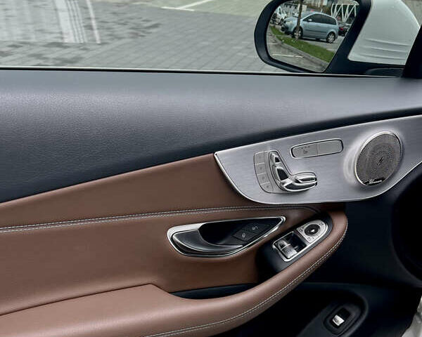 Мерседес Ц-Класс, объемом двигателя 2.14 л и пробегом 46 тыс. км за 30900 $, фото 9 на Automoto.ua