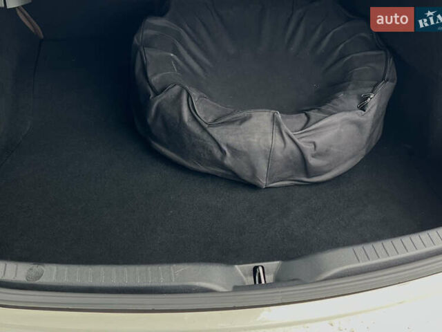 Мерседес Ц-Класс, объемом двигателя 2.14 л и пробегом 46 тыс. км за 30900 $, фото 13 на Automoto.ua