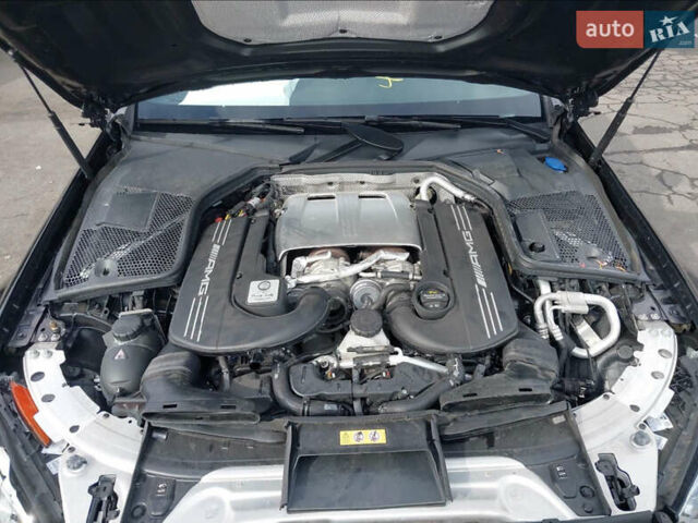 Мерседес Ц-Клас, об'ємом двигуна 3.98 л та пробігом 28 тис. км за 26500 $, фото 12 на Automoto.ua