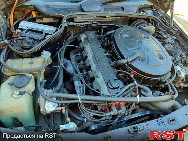 Мерседес Ц-Клас, об'ємом двигуна 2.6 л та пробігом 0 тис. км за 1900 $, фото 8 на Automoto.ua