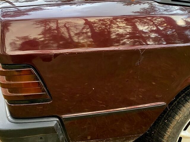 Мерседес Ц-Класс 1985 в Черкассах на Automoto.ua Мерседес Ц-Класс, объемом двигателя 2 л и пробегом 300 тыс. км за 2700 $, фото 6 на Automoto.ua