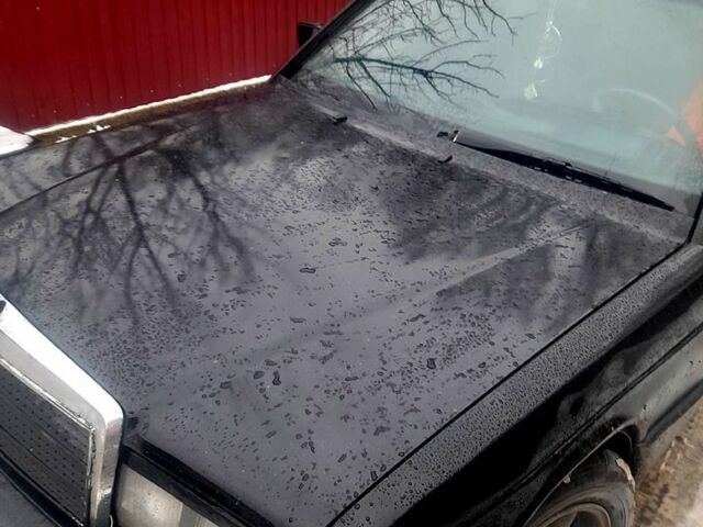 Мерседес Ц-Класс, объемом двигателя 2 л и пробегом 180 тыс. км за 650 $, фото 3 на Automoto.ua