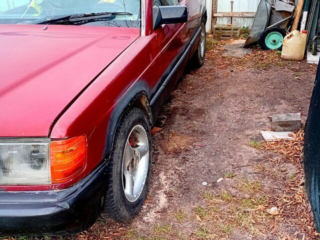 Мерседес Ц-Клас, об'ємом двигуна 2 л та пробігом 0 тис. км за 1600 $, фото 3 на Automoto.ua