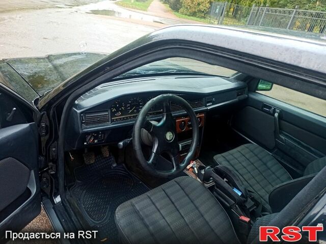 Мерседес Ц-Клас, об'ємом двигуна 2 л та пробігом 0 тис. км за 2300 $, фото 7 на Automoto.ua
