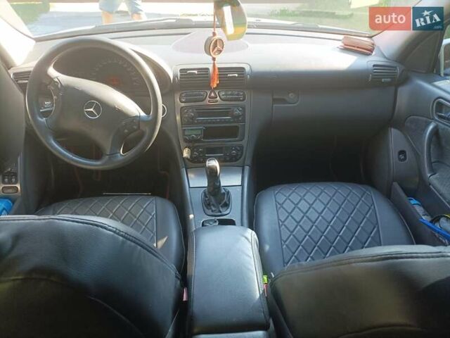 Мерседес Ц-Класс, объемом двигателя 1.8 л и пробегом 212 тыс. км за 5400 $, фото 4 на Automoto.ua