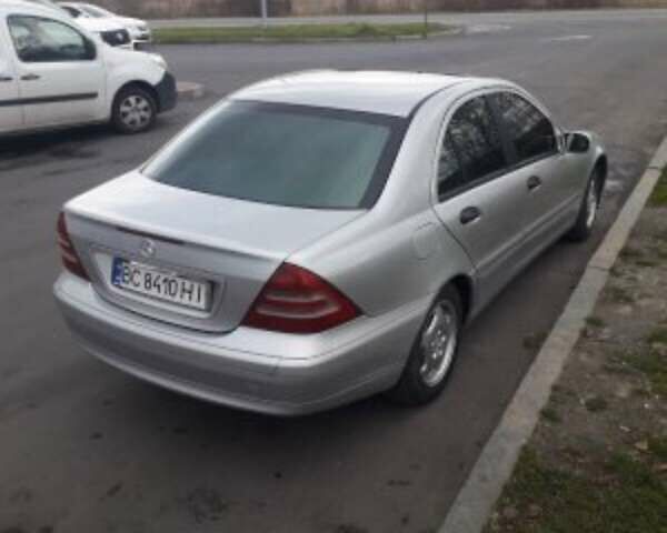 Мерседес Ц-Класс, объемом двигателя 1.8 л и пробегом 268 тыс. км за 4600 $, фото 3 на Automoto.ua