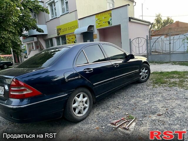 Мерседес Ц-Класс, объемом двигателя 2 л и пробегом 34 тыс. км за 4750 $, фото 3 на Automoto.ua