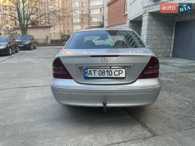Мерседес Ц-Класс, объемом двигателя 2.2 л и пробегом 483 тыс. км за 4600 $, фото 10 на Automoto.ua