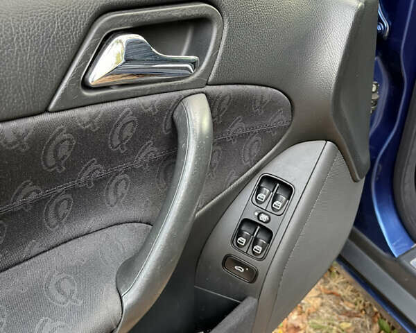 Мерседес Ц-Клас, об'ємом двигуна 2.15 л та пробігом 325 тис. км за 5500 $, фото 23 на Automoto.ua