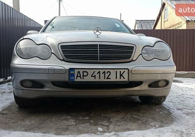 Мерседес Ц-Клас, об'ємом двигуна 1.8 л та пробігом 250 тис. км за 4300 $, фото 18 на Automoto.ua
