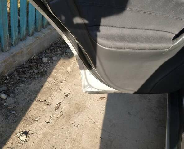 Мерседес Ц-Клас, об'ємом двигуна 1.8 л та пробігом 250 тис. км за 4300 $, фото 8 на Automoto.ua