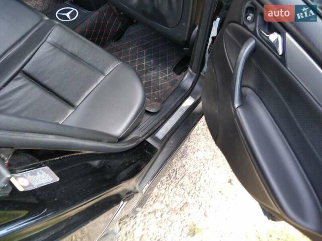 Мерседес Ц-Класс, объемом двигателя 1.8 л и пробегом 218 тыс. км за 6700 $, фото 13 на Automoto.ua